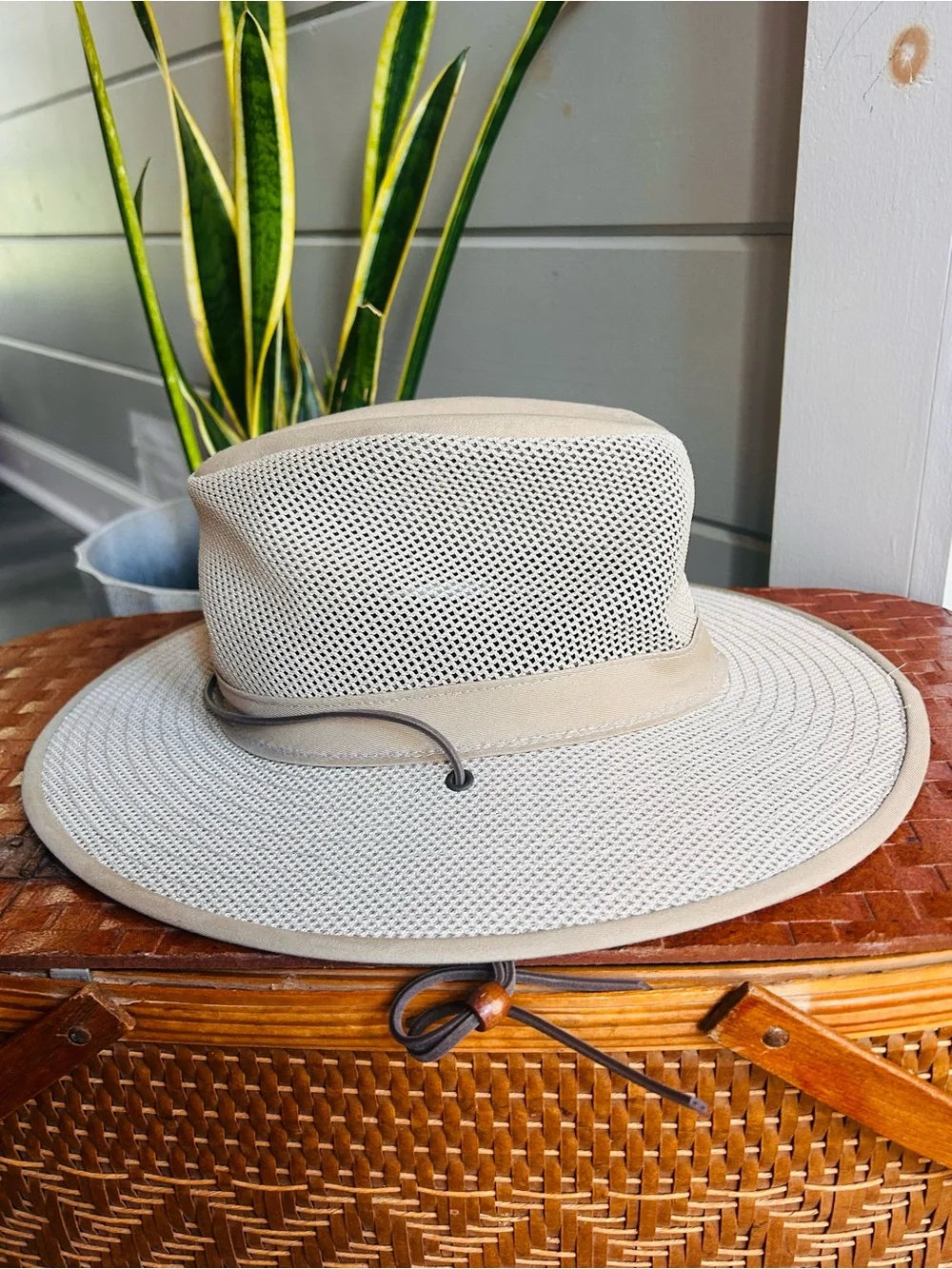 Henschel Hat Co USA Safari Sun Breezer Hat Mesh Crown Wide Brim Khaki Outdoor L